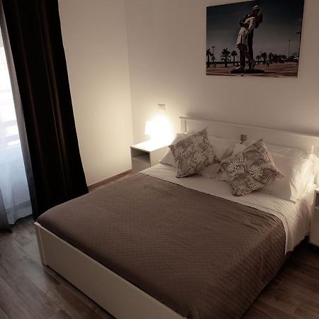 Central Guest House Civitavecchia Exterior foto